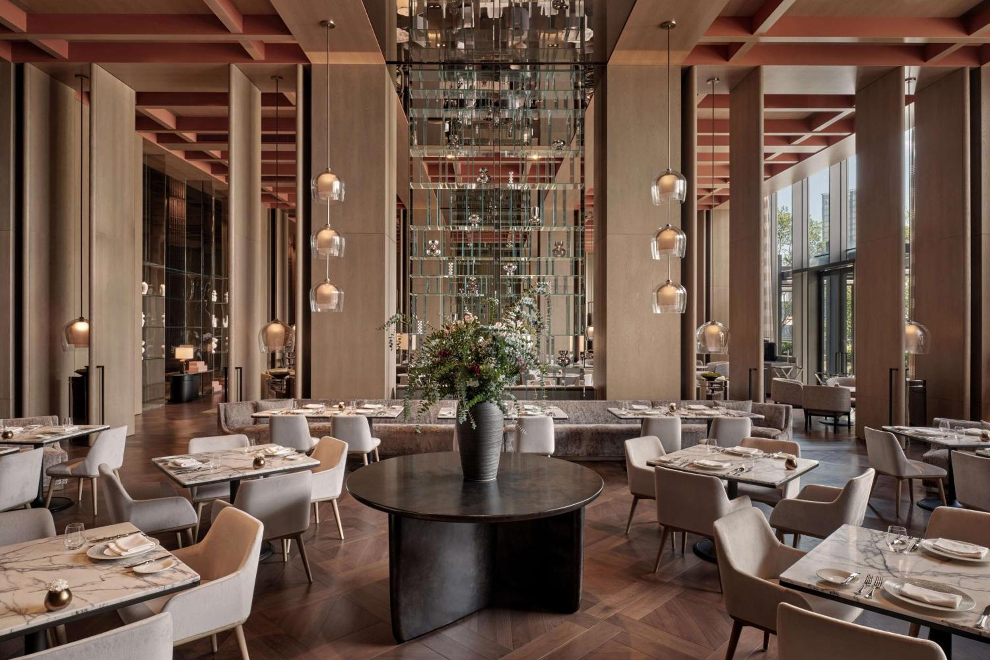Conrad Shenzhen, The First Art Museum Hotel In Greater Bay Area With The Stunning Bay And Sunset View In The Hotel Terrace Zewnętrze zdjęcie