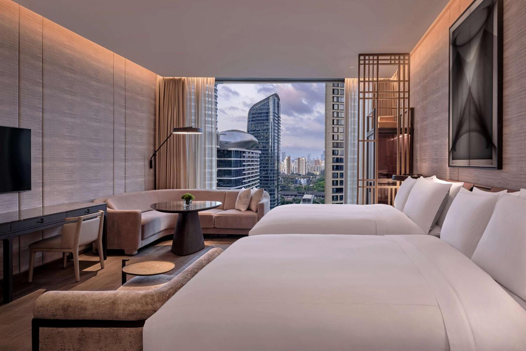 Conrad Shenzhen, The First Art Museum Hotel In Greater Bay Area With The Stunning Bay And Sunset View In The Hotel Terrace Zewnętrze zdjęcie