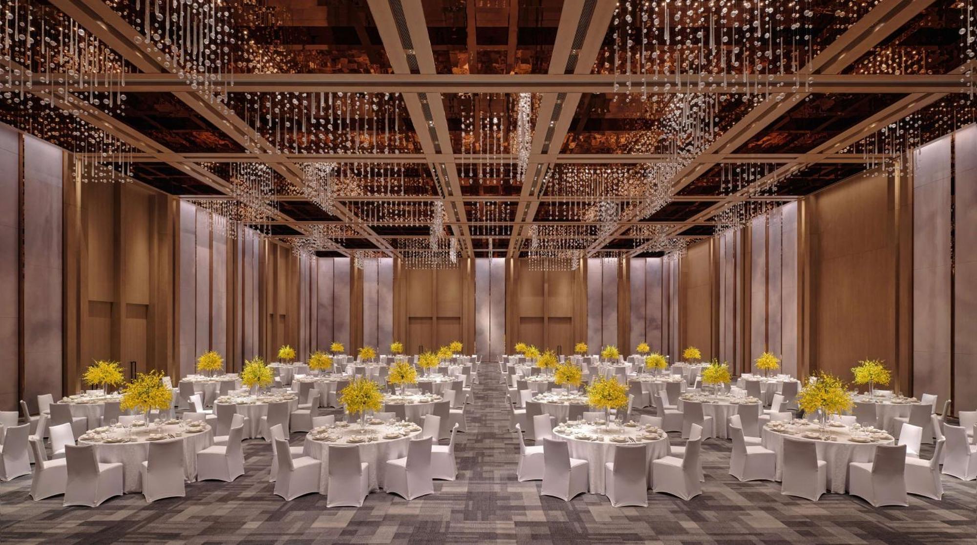 Conrad Shenzhen, The First Art Museum Hotel In Greater Bay Area With The Stunning Bay And Sunset View In The Hotel Terrace Zewnętrze zdjęcie